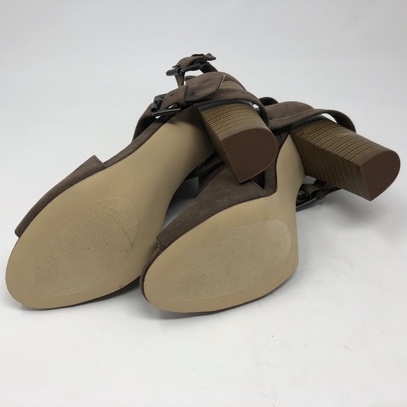 shoe dazzle dorothea taupe booties 10 - Picture 7 of 8